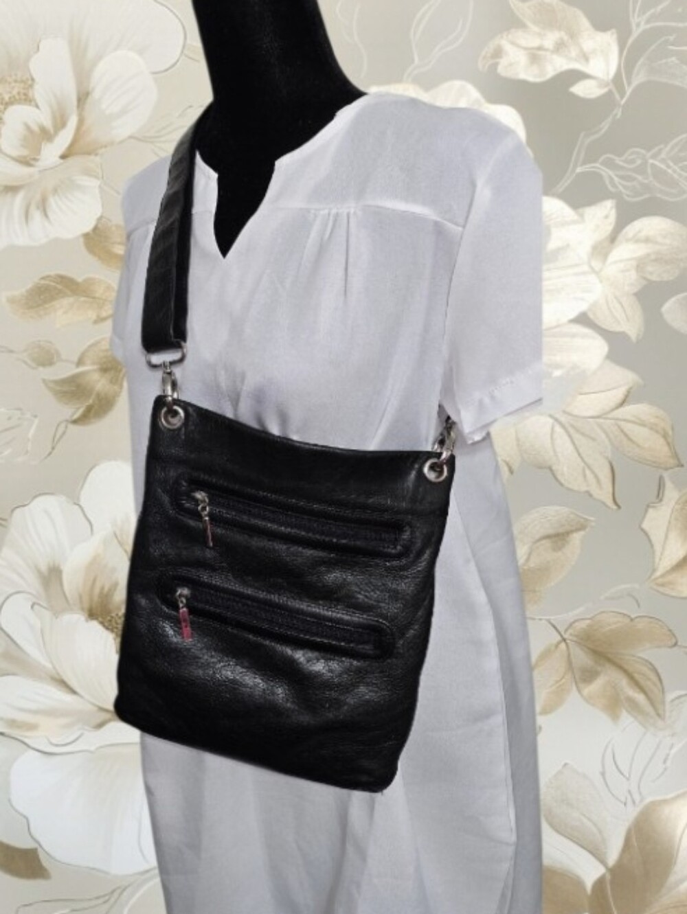 Margot Genuine LeatherClassic Black Leather Crossbody Bag - Unbranded